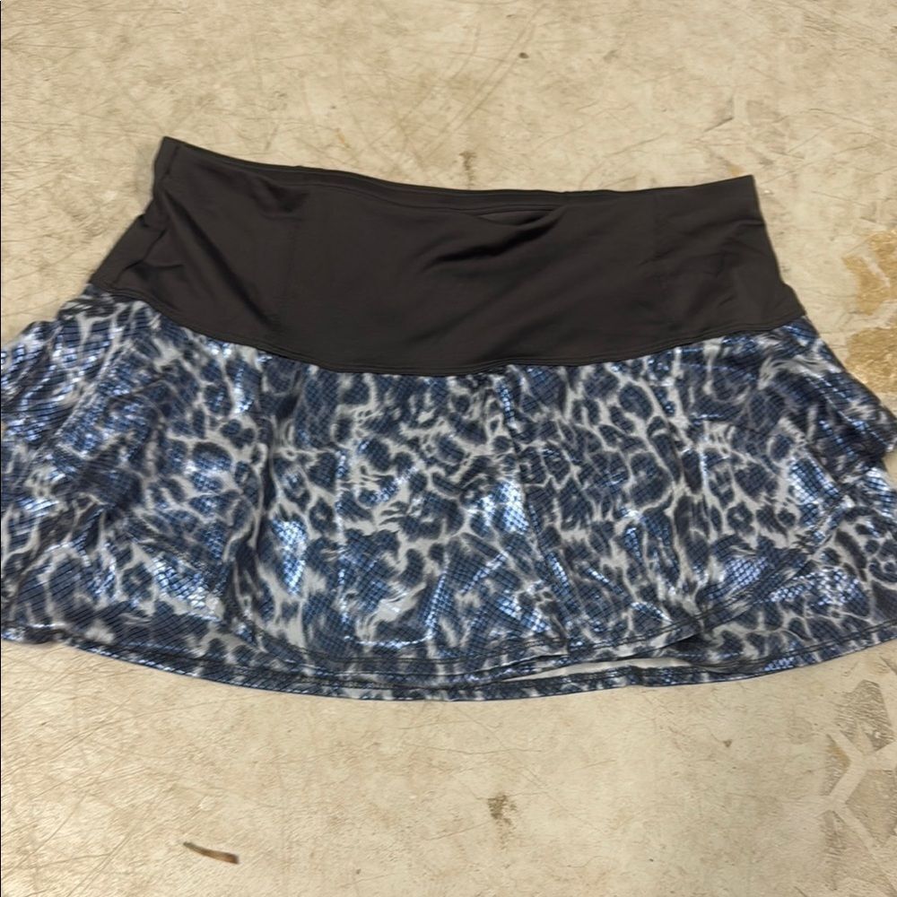Blue Leopard Print Skirt with Shine - Athletic Skirt w Shorts - Size Medium